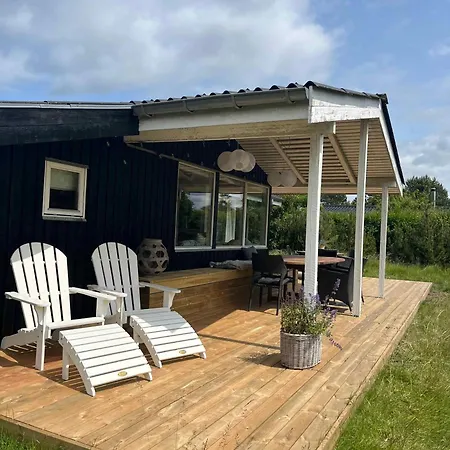 Close To The In Nodebohuse بيت للعطل *